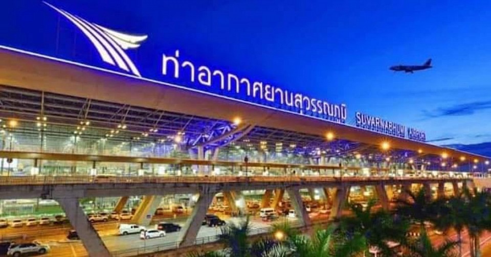 เหมารถพร้อมคนขับ เช่ารถพร้อมคนขับ 0639842277
